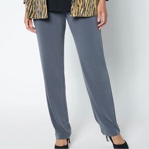 Susan Graver woman’s grey Pants with Elastic Waist